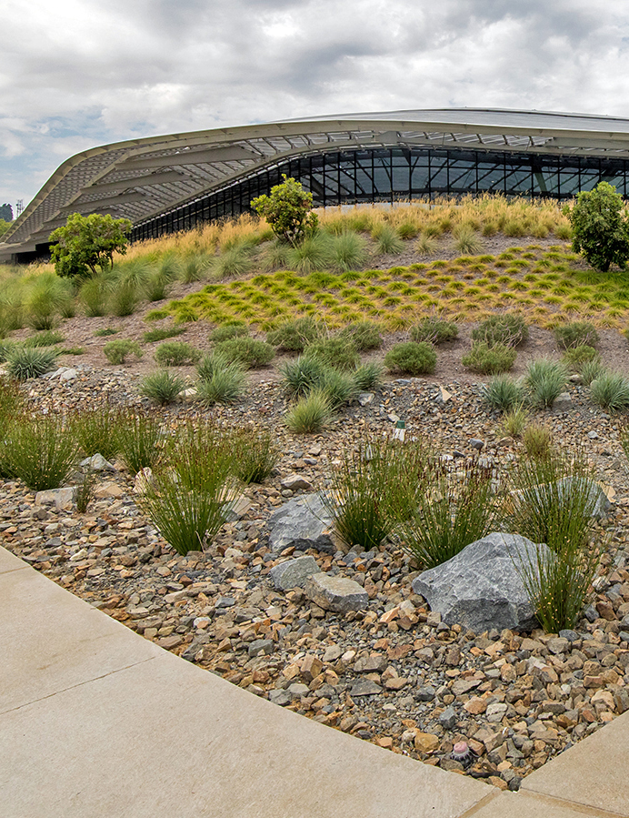 California State Polytechnic University Pomona, Student Services Building